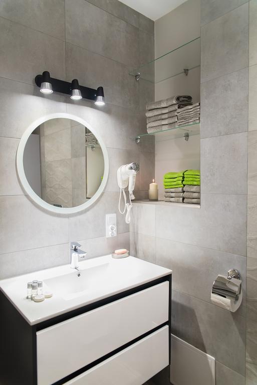Apartament Deluxe Centrum 2 Appartement Koszalin Buitenkant foto