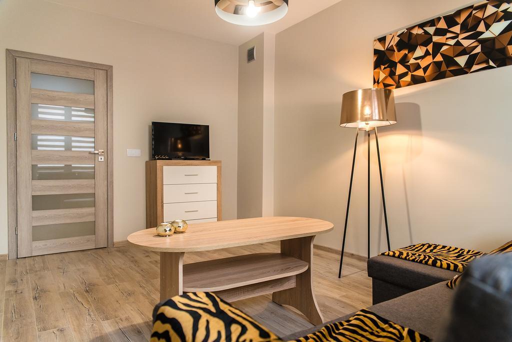 Apartament Deluxe Centrum 2 Appartement Koszalin Buitenkant foto